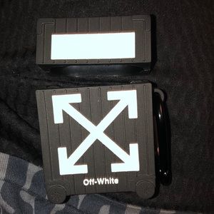 Off-white AirPods case